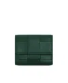 Bottega Veneta Cassette Tri-fold Zip Leather Wallet In Green