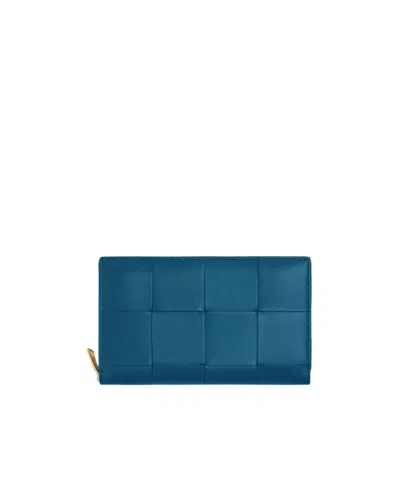 Bottega Veneta Cassette Zipper Wallet In Blue