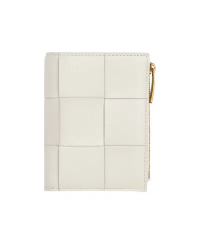 Bottega Veneta Cast-type Small Zipper Double Folding Wallet In White
