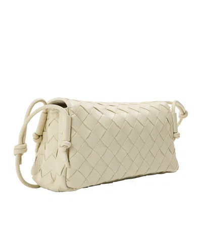 Bottega Veneta Casual Shoulder Bag In Red