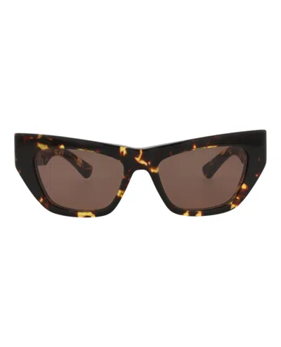 Bottega Veneta Cat Eye-frame Acetate Sunglasses In Brown