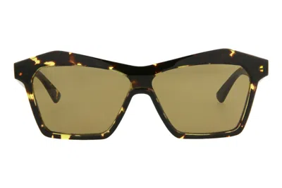 Pre-owned Bottega Veneta Cat Eye-frame Acetate Sunglasses Havana/brown (bv1093s-30011009-002-20355)