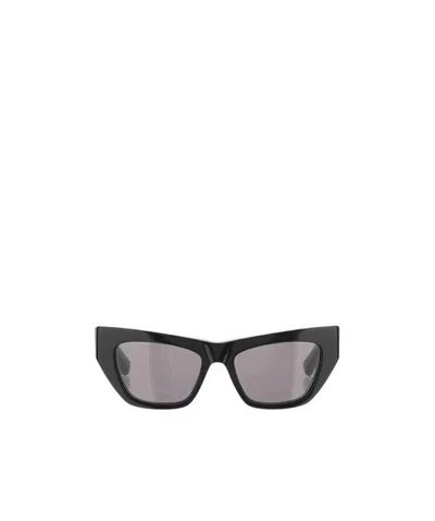 Bottega Veneta Cat-eye Frame Sunglasses In Gray