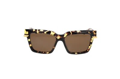 Bottega Veneta Cat-eye Frame Sunglasses Sunglasses In Brown