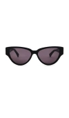 Bottega Veneta Cat Eye Sunglasses In 블랙 & 그레이