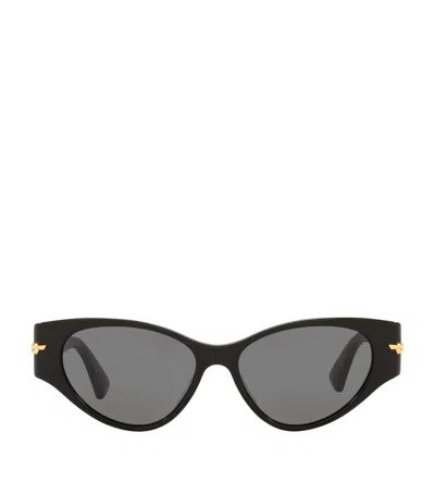Bottega Veneta Cat Eye Sunglasses In Black