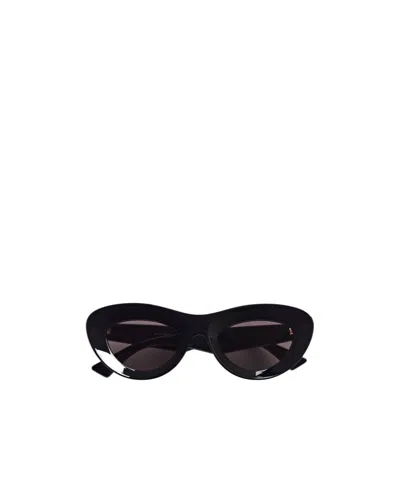Bottega Veneta Ribbon Plastic Cat-eye Sunglasses In Black Black Grey