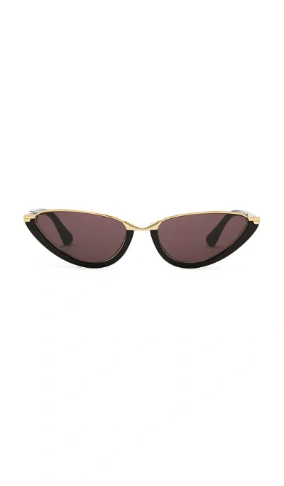 Bottega Veneta Cat Eye Sunglasses In Gold