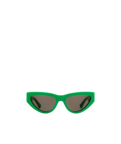Bottega Veneta Eyewear Cat-eye Frame Sunglasses In Green