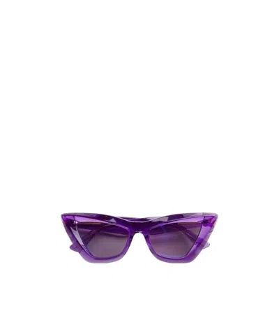Bottega Veneta Cat-eye Tinted Sunglasses In Purple