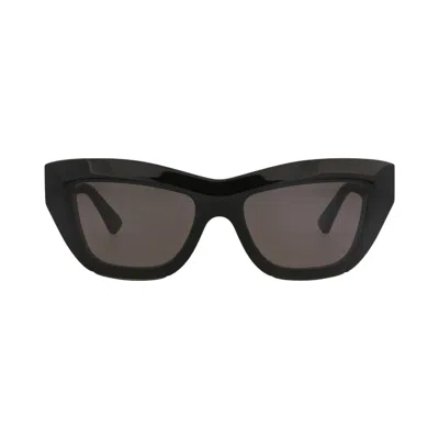 Pre-owned Bottega Veneta Cat Eye-frame Recycled Acetate Sunglasses 'black/grey' | Women's Size Onesize