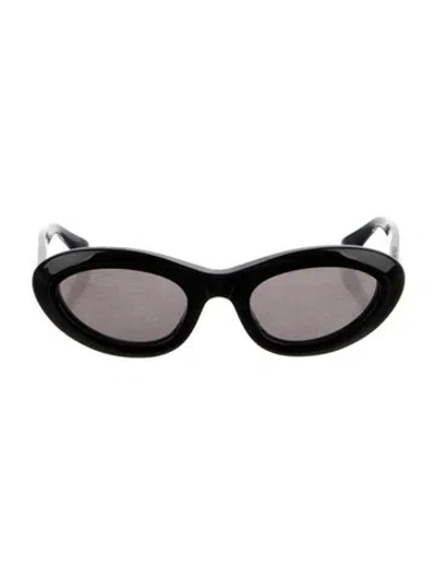 Pre-owned Bottega Veneta Cat-eye Eyeglasses In Black