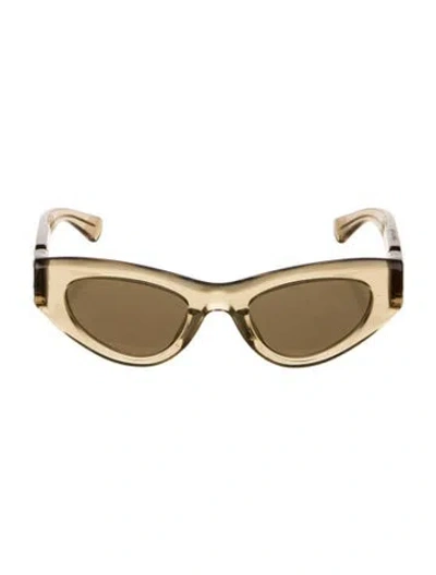 Pre-owned Bottega Veneta Cat-eye Tinted Sunglasses In Brown