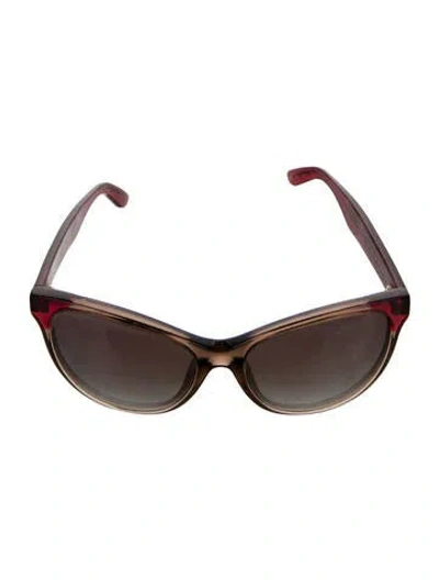 Pre-owned Bottega Veneta Cat-eye Tinted Sunglasses In Red