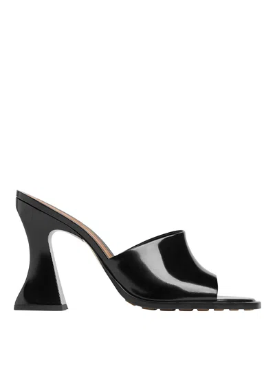 BOTTEGA VENETA CHA-CHA SANDALS