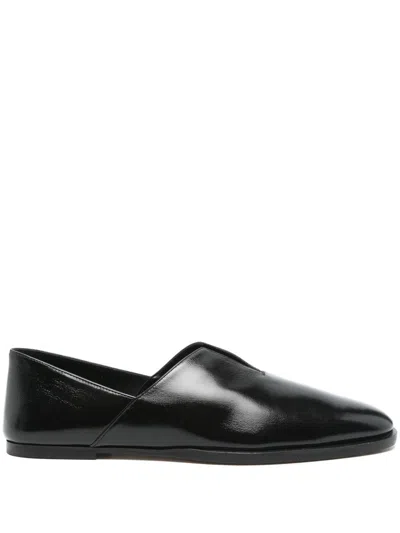 Bottega Veneta Womens Black Cha Cha Closed-back Leather Slipper Eur 37 / 4 Uk