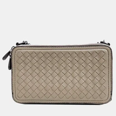 Pre-owned Bottega Veneta Chain Shoulder Bag In Beige