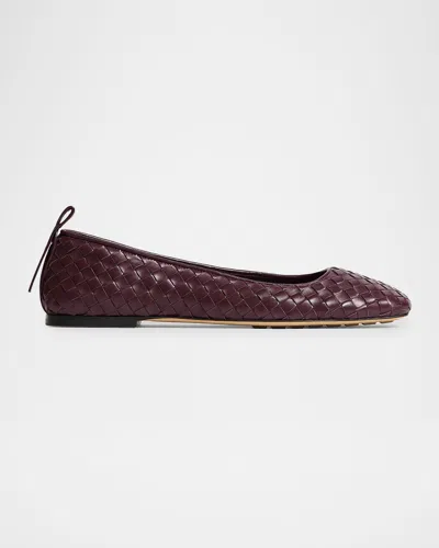 Bottega Veneta Charlotte Intrecciato Leather Ballerina Flats In Brown