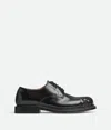 Bottega Veneta James Lace-up Shoe In Black