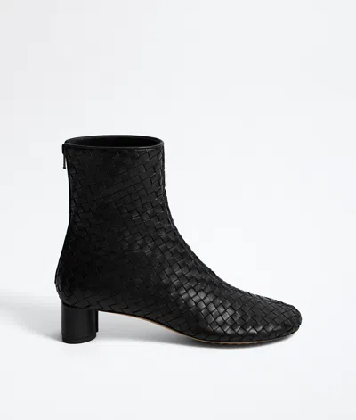 Bottega Veneta Cherry Ankle Boot In Black