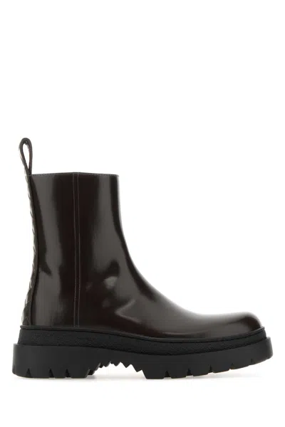 Bottega Veneta Chocolate Leather Highway Ankle Boots In Purple