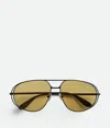 Bottega Veneta Classic Aviator Sunglasses In Gold