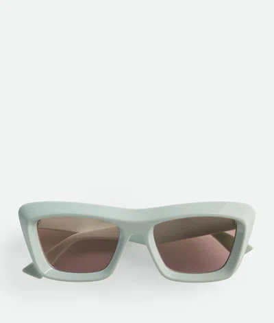 Bottega Veneta Classic Cat Eye Sunglasses In Green