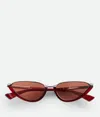 Bottega Veneta Classic Cat Eye Sonnenbrille In Red/brown