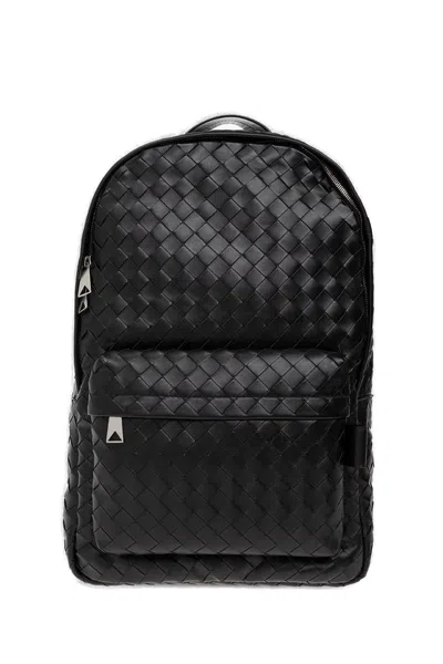 Bottega Veneta Classic Intrecciato Medium Backpack In Black