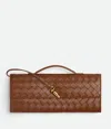 Bottega Veneta Andiamo Clutch In Brown