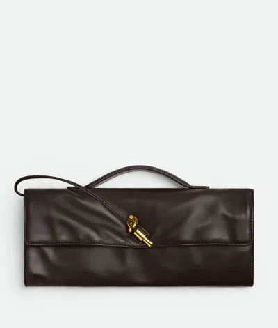 Bottega Veneta Andiamo Clutch In Brown