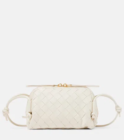 Bottega Veneta Concert Leather Crossbody Bag In Neutrals