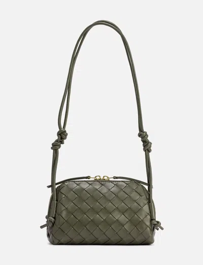 Bottega Veneta Concert Pouch In Green