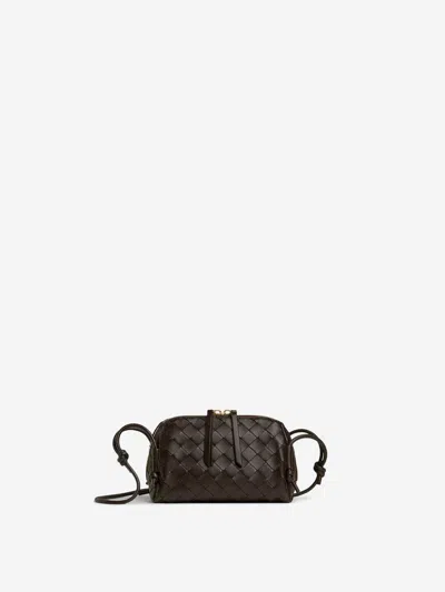 Bottega Veneta Concert Pouch Bag In Brown