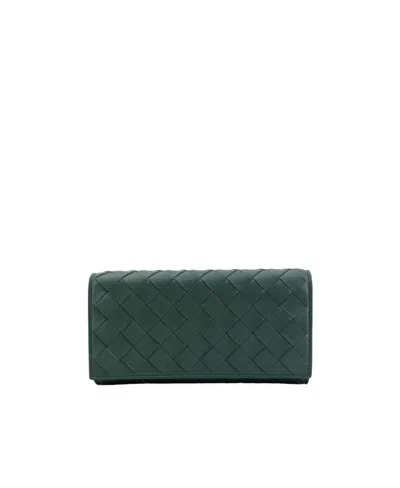 Bottega Veneta Continental Intrecciato Leather Wallet In Green