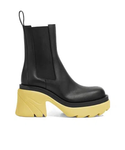 BOTTEGA VENETA CONTRAST SOLE PLATFORM ANKLE BOOTS