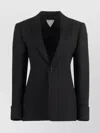 Bottega Veneta Structured Raffia Jacket For Women In Black