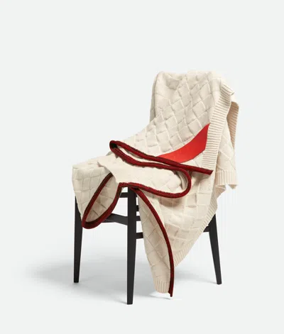 Bottega Veneta Intrecciato Blanket In Cream