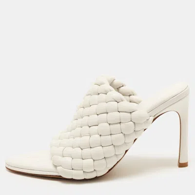 Pre-owned Bottega Veneta Curve Size 36 White Intrecciato Leather Slide Sandals