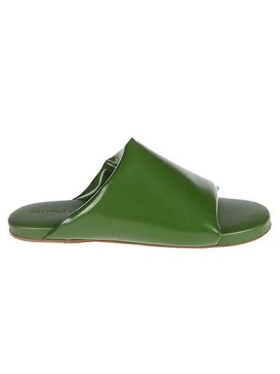 Bottega Veneta Cushion Mule In Green