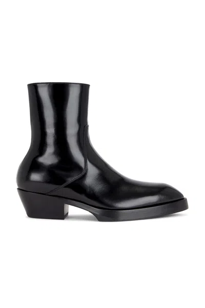 Bottega Veneta Dalton Zipped Ankle Boot In Black