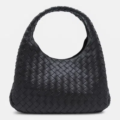 Bottega Veneta Small Leather Intrecciato Campana Shoulder Bag In Black