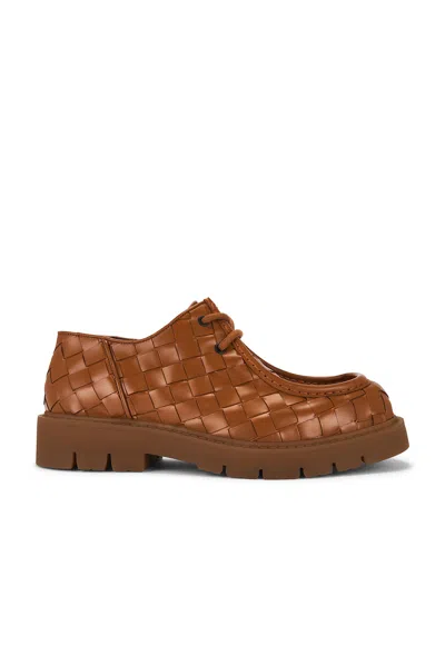 Bottega Veneta Deep Calf Weave Haddock Lace Up In Brown