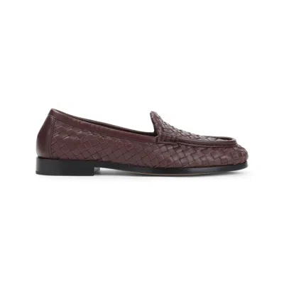 Bottega Veneta Deep Mahogany Leather Silenzio Supple Intrecciato Loafer In Burgundy