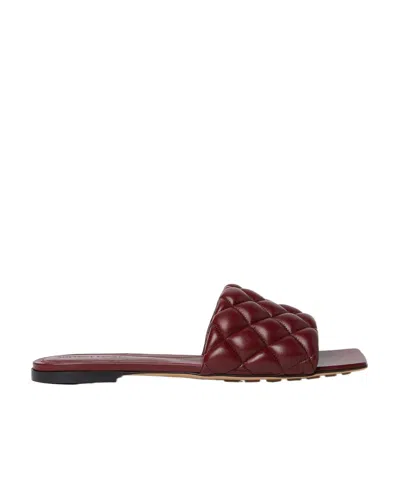 Bottega Veneta Padded Flat Sandal Nappa Matelasse In Red