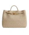 Bottega Veneta Drawstring Shoulder Bag In Nude