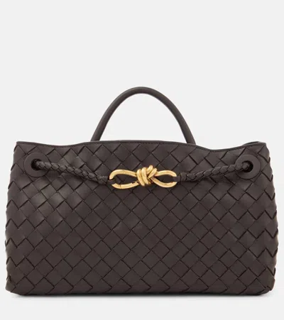Bottega Veneta East-west Andiamo Leather Tote Bag