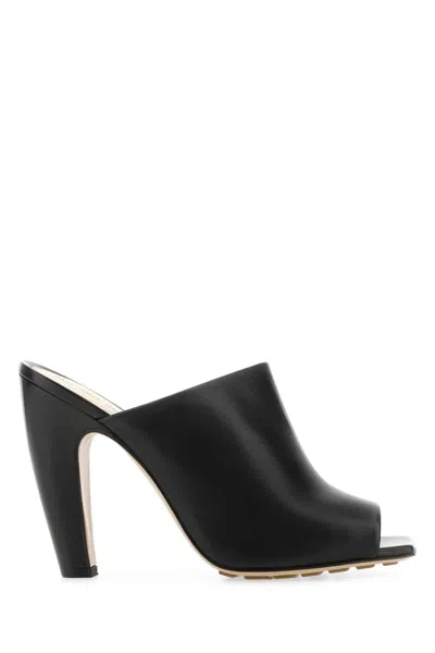 Bottega Veneta Elegantly Crafted Nappa Leather Canalazzo Sandals With 11 Cm Heel In Black