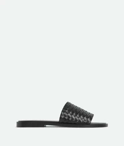 Bottega Veneta Elio Mule In Black