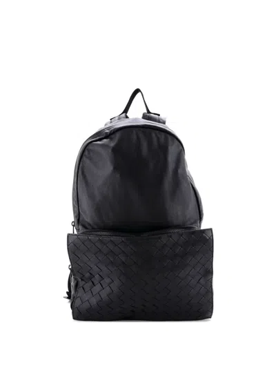 Pre-owned Bottega Veneta Expandable Leather With Intrecciato Detail Medium Backpack In Black